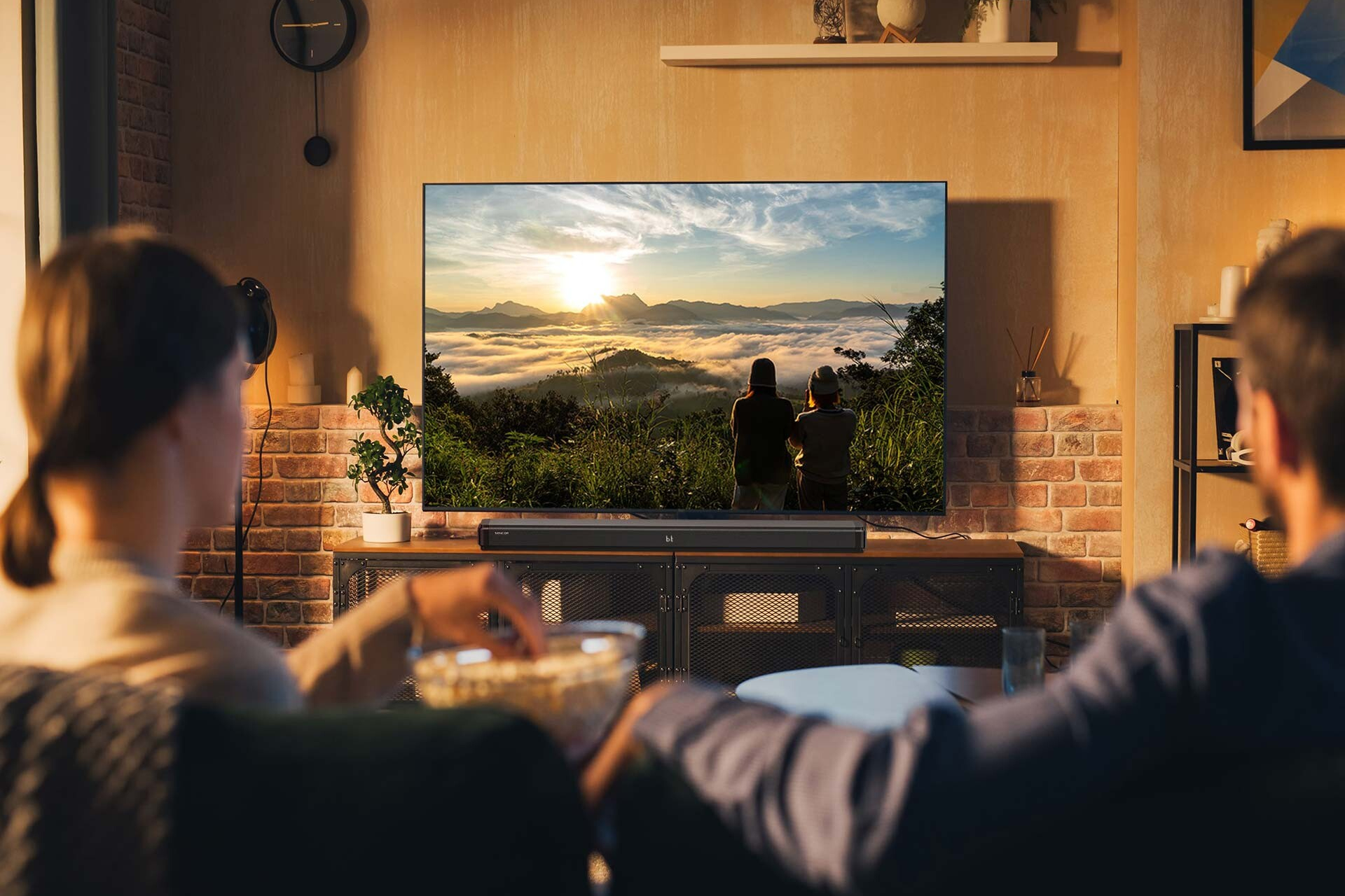 Sencor SSB 4460BS soundbar with surround sound and subwoofers