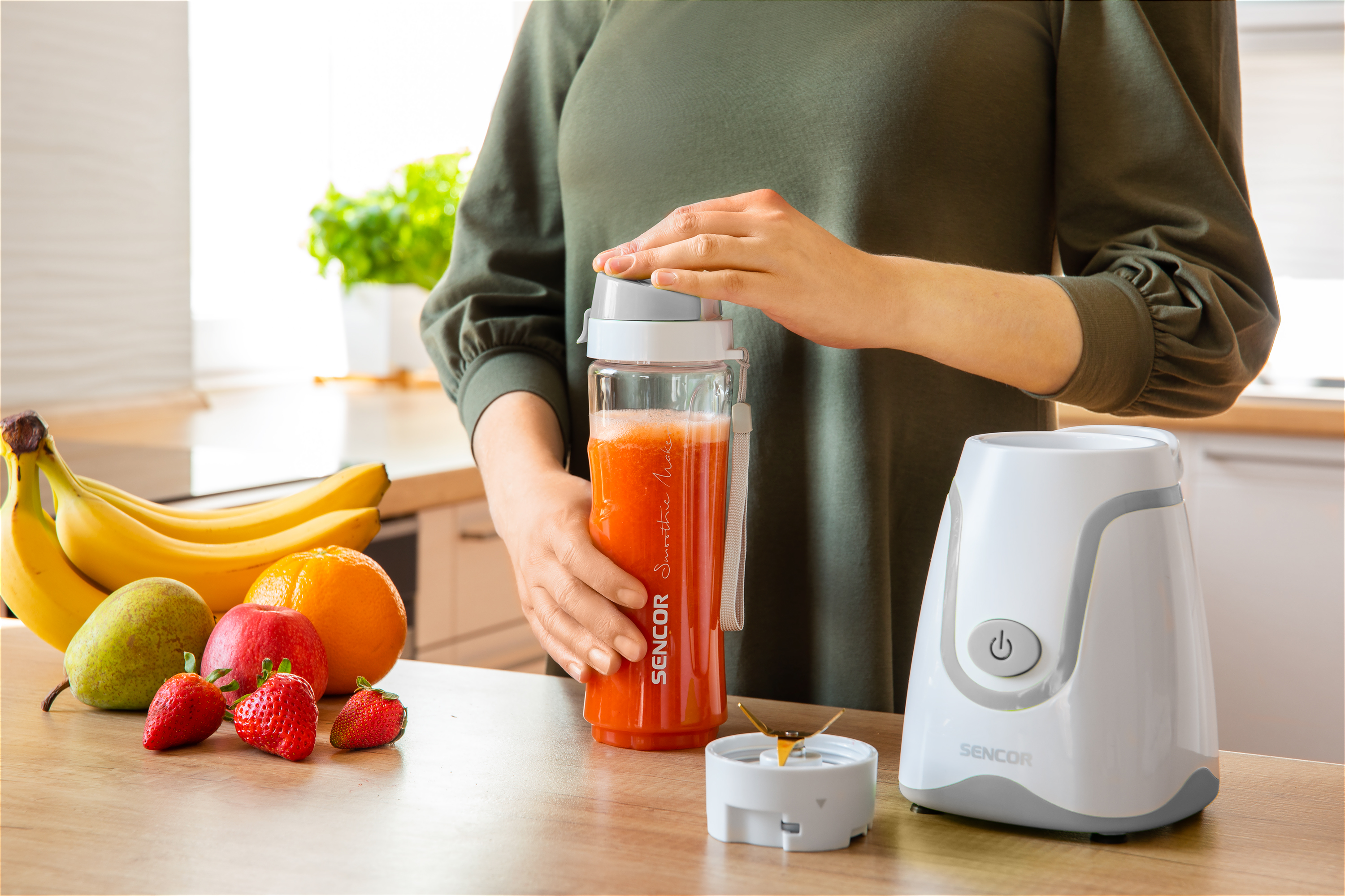 Sencor SBL 2210WH smoothie blender