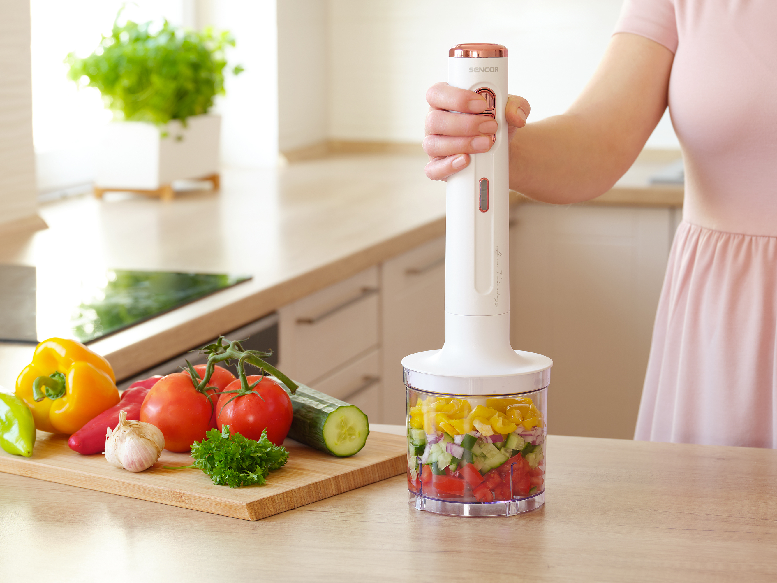 Sencor bezprzewodowy blender ręczny z akumulatorem SHB 9000WH