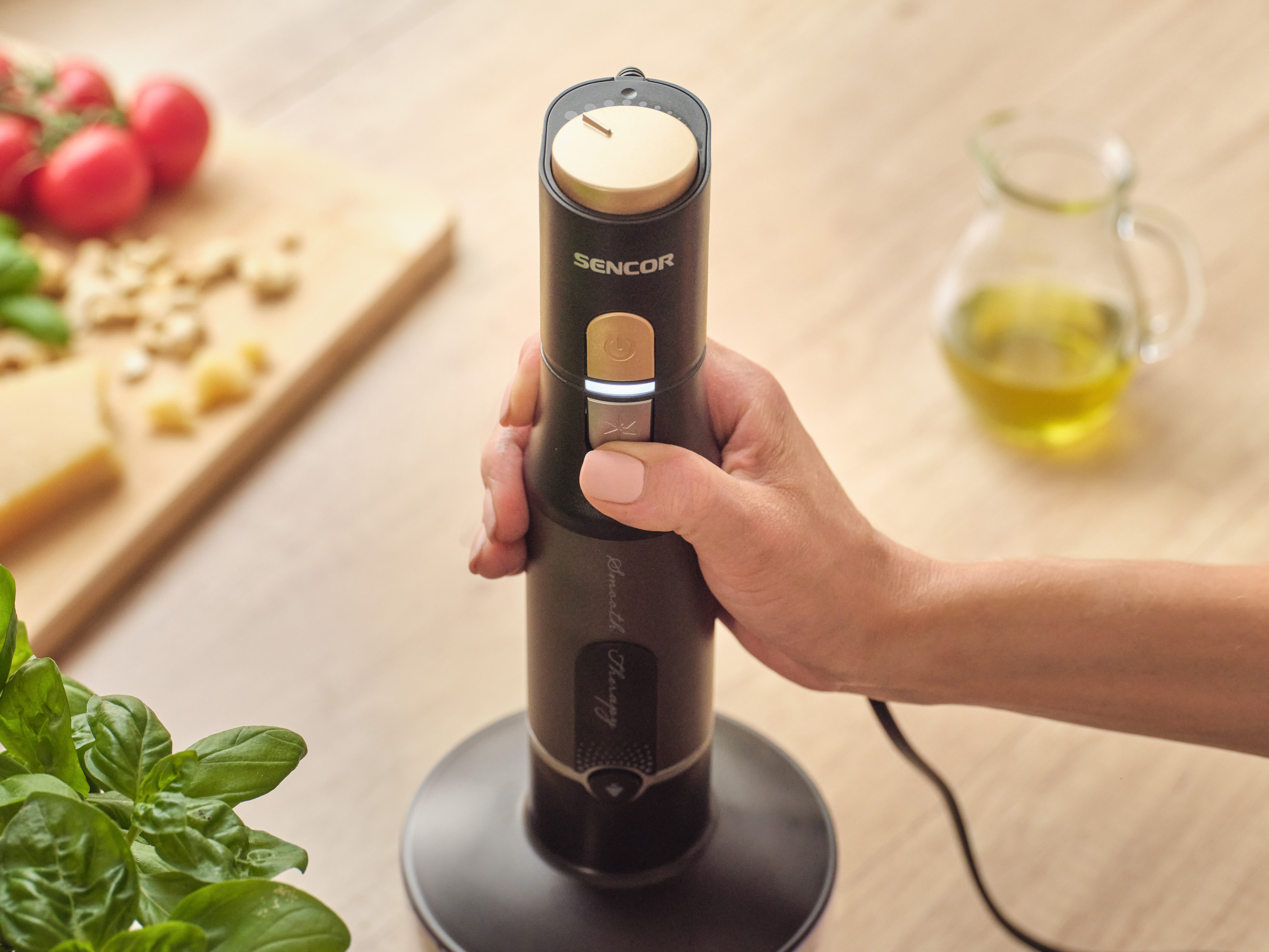 Sencor blender ręczny z tytanowymi nożami quadblade SHB 6442BK