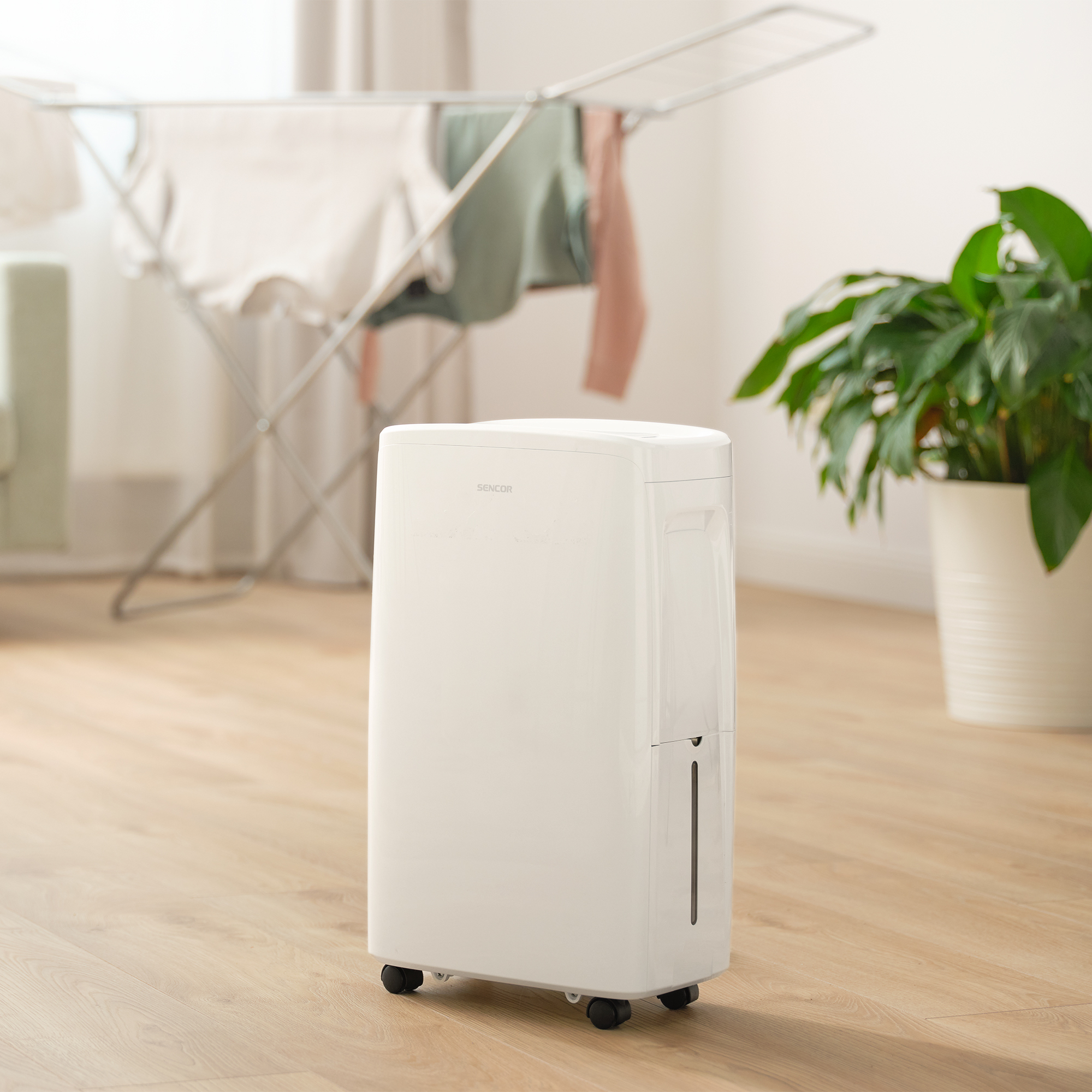 Sencor SDH 1028WH air dehumidifier