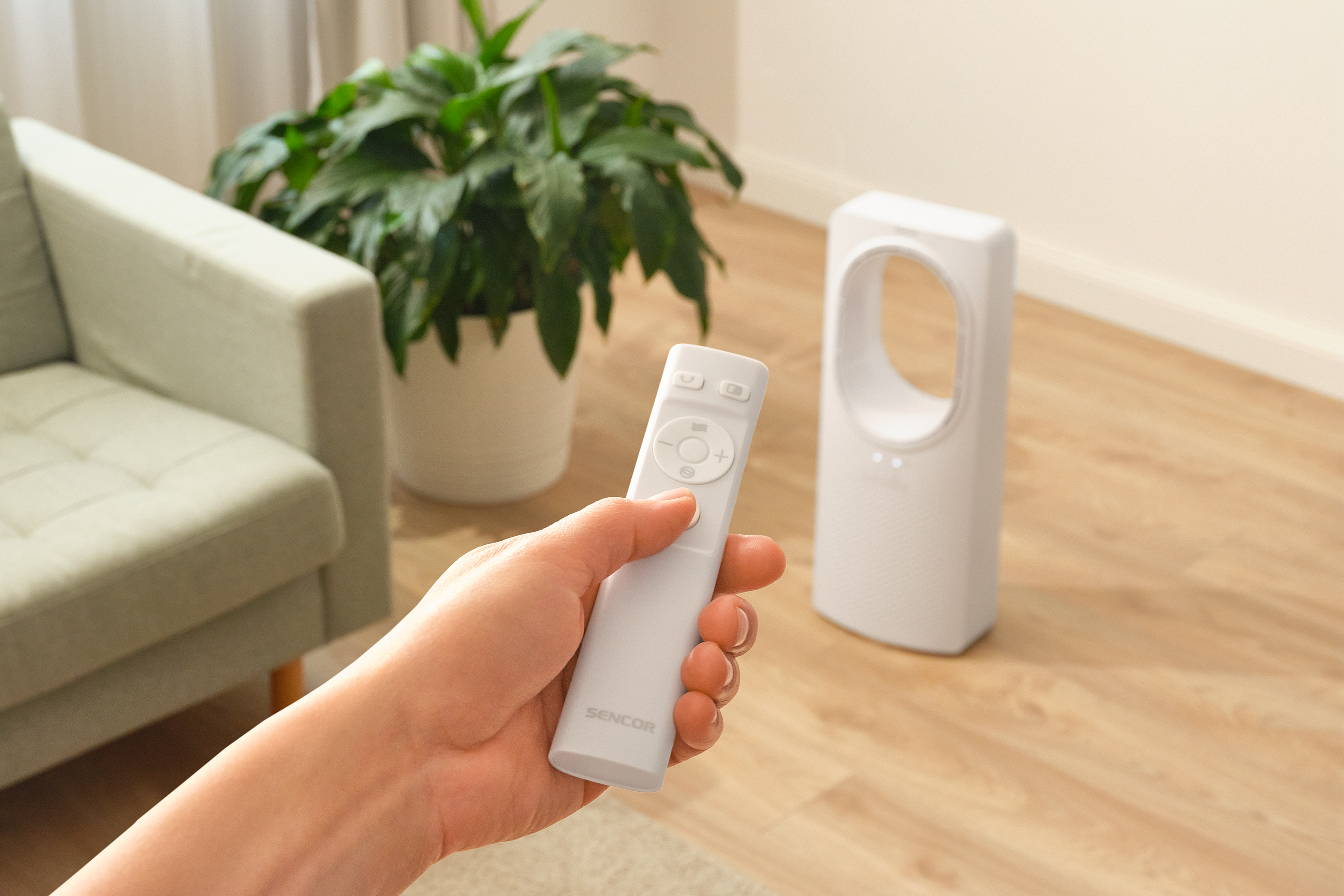 Sencor bezvrtulový ventilátor SFT 2404WH