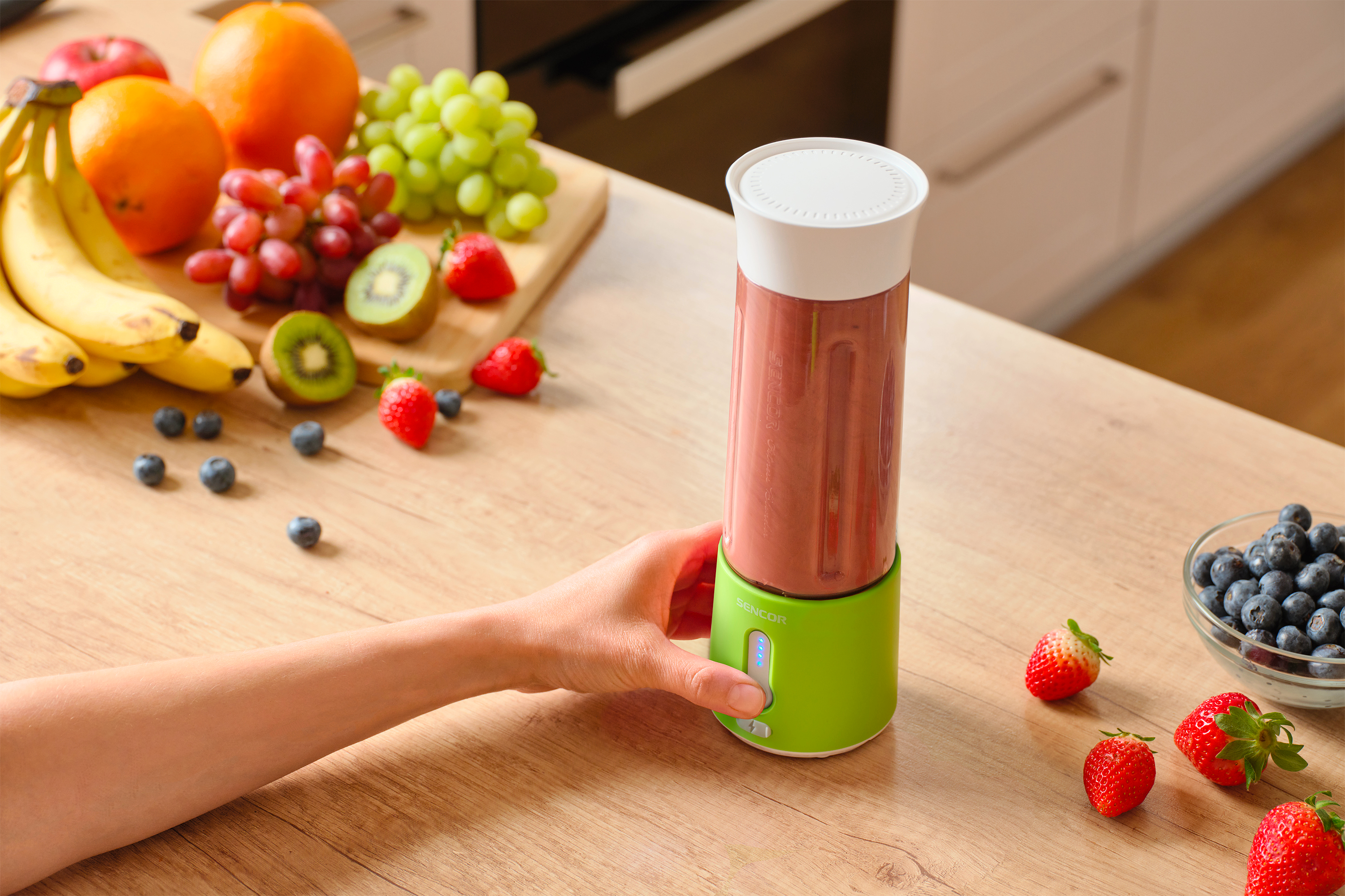 Sencor smoothie mixér s akumulátorovým pohonom SBL 131GR