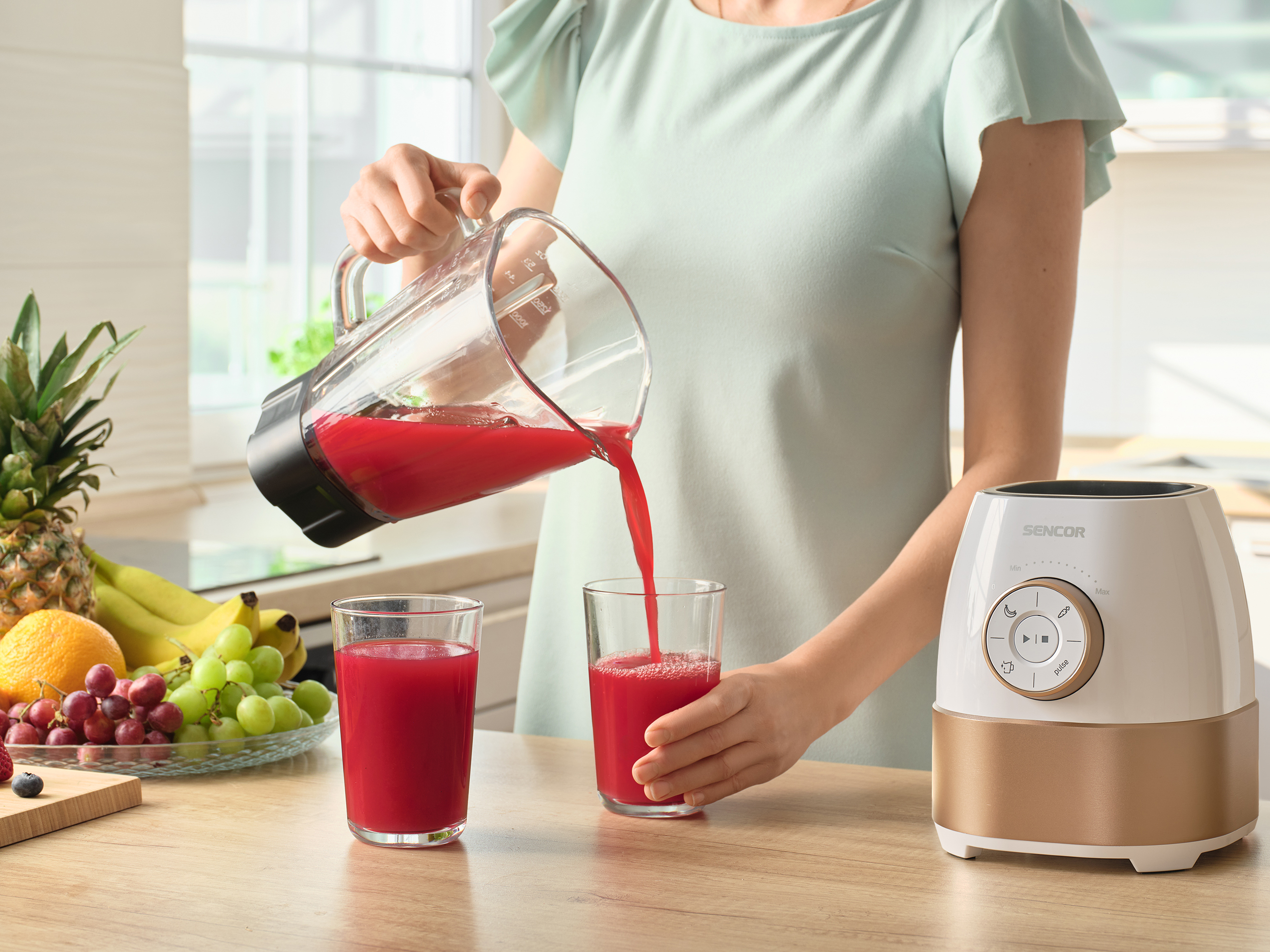 Sencor stolní mixér se skleněnou nádobou 1,5 l SBL 5870GD