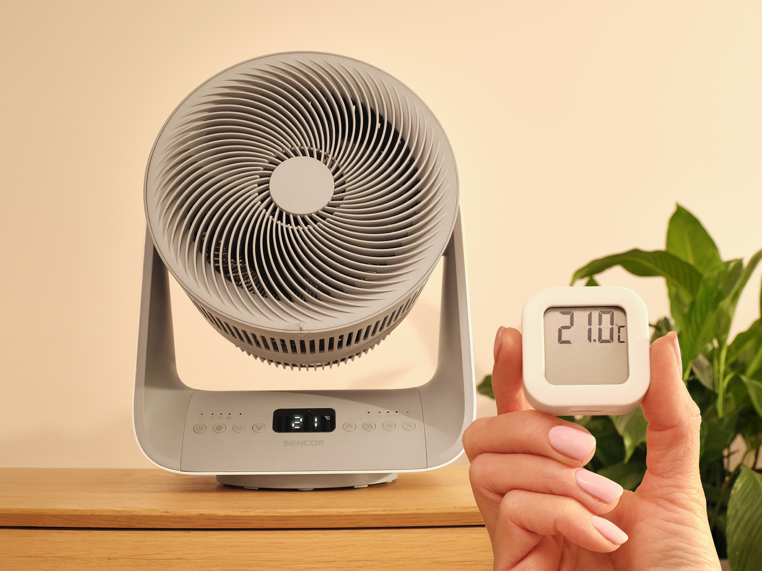 Sencor tepelný cirkulátor vzduchu s wi-fi SFH 9200GY