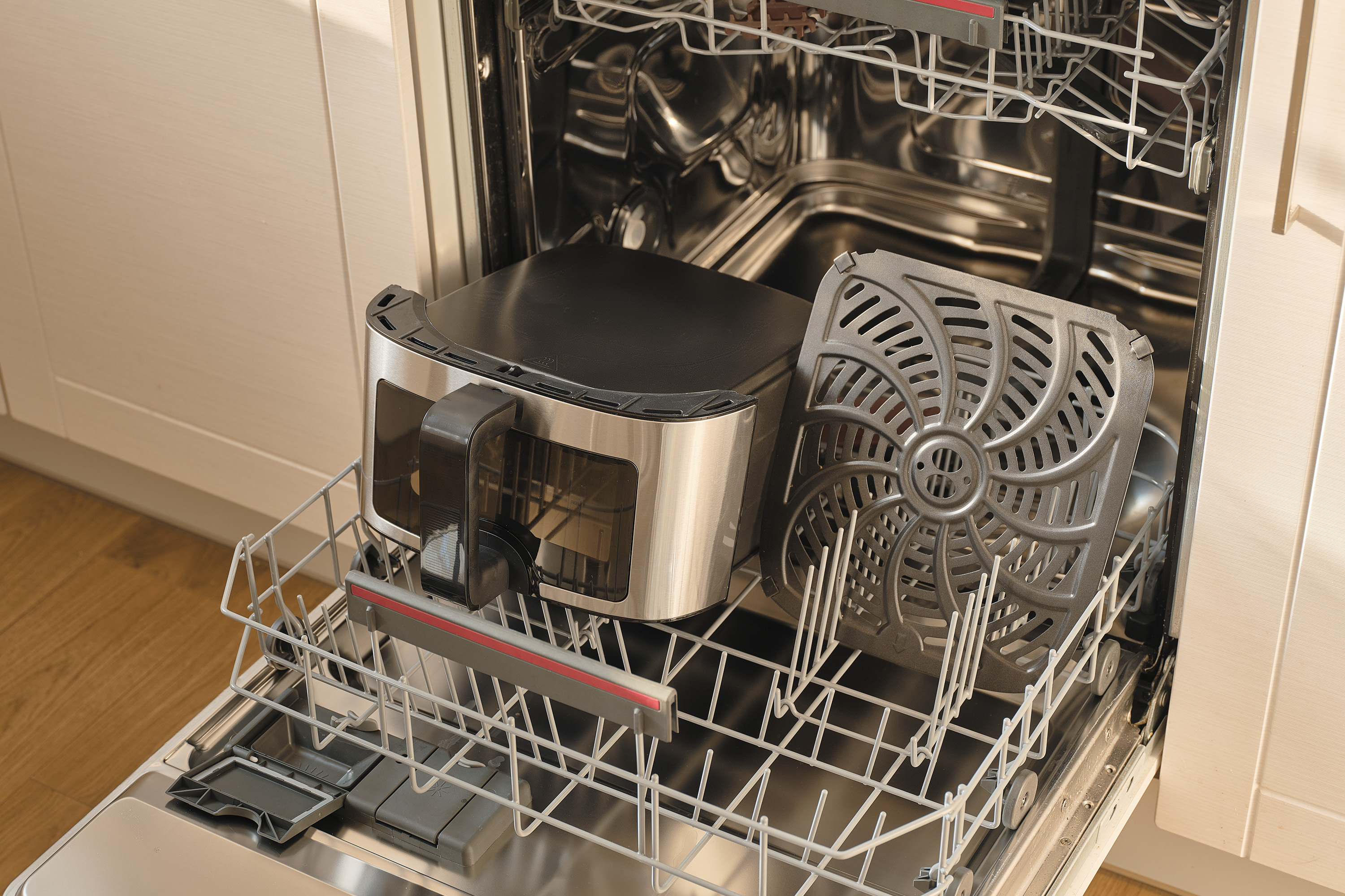 Sencor horkovzdušná fritéza SFR 9100SS