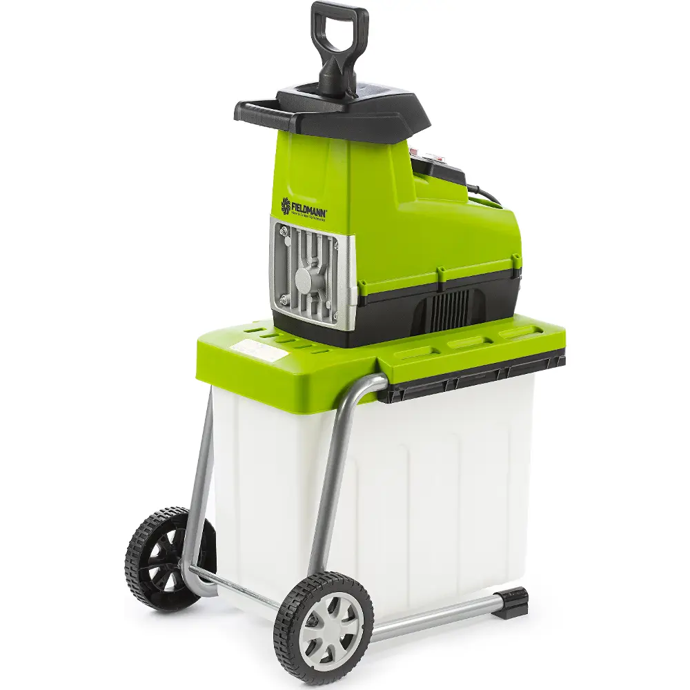 A Fieldmann FZD 5015-E elektromos kerti aprító vágórendszert használ a csendes és hatékony darabokra való feldaraboláshoz.