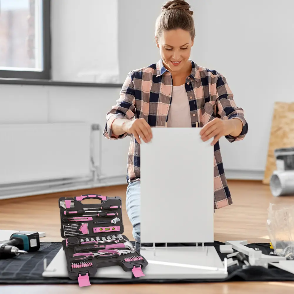 The technical parameters of the FIELDMANN FDG 5010-53R women's gola set include a ratchet, heads, pliers and more.