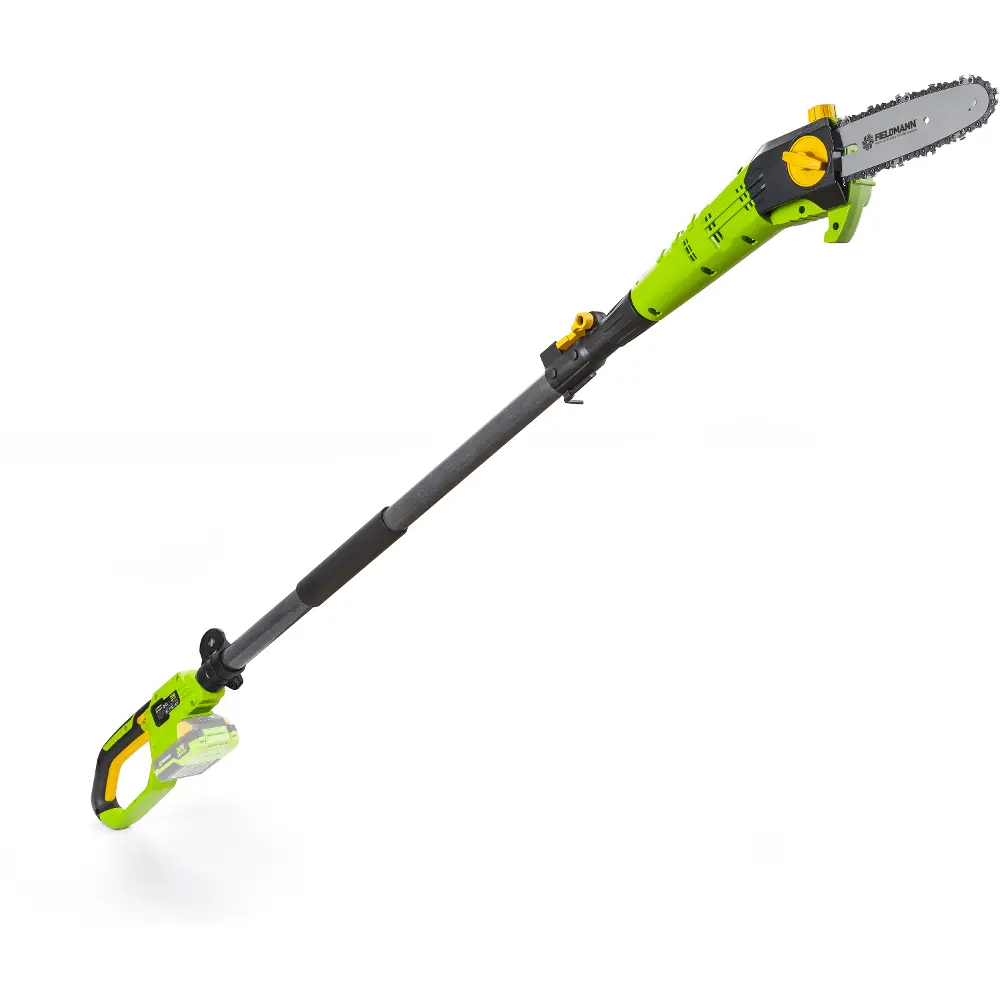 Bezprzewodowy sekator Fieldmann FZP 70505-0 o niskiej wadze dla łatwej obsługi.