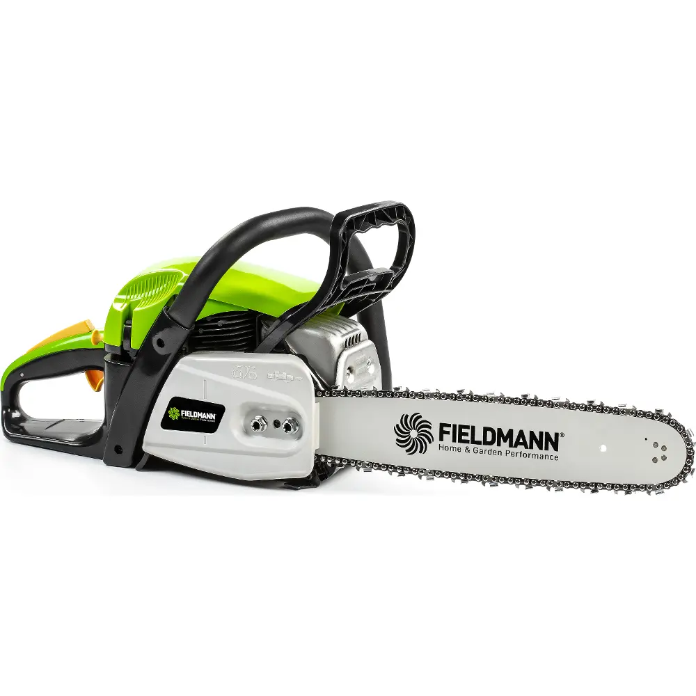 Fieldmann FZP 5816-B benzynowa piła łańcuchowa o niskiej masie i ergonomicznej rączki, co ułatwia obsługę.