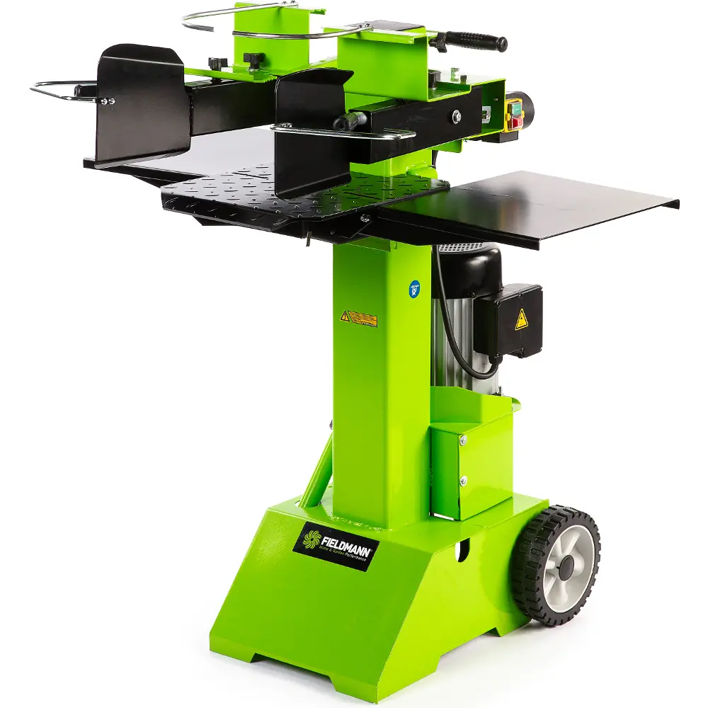 Fieldmann FZLS 1008V-E függőleges rönkosztó masszív szerkezettel és stabil méretekkel.