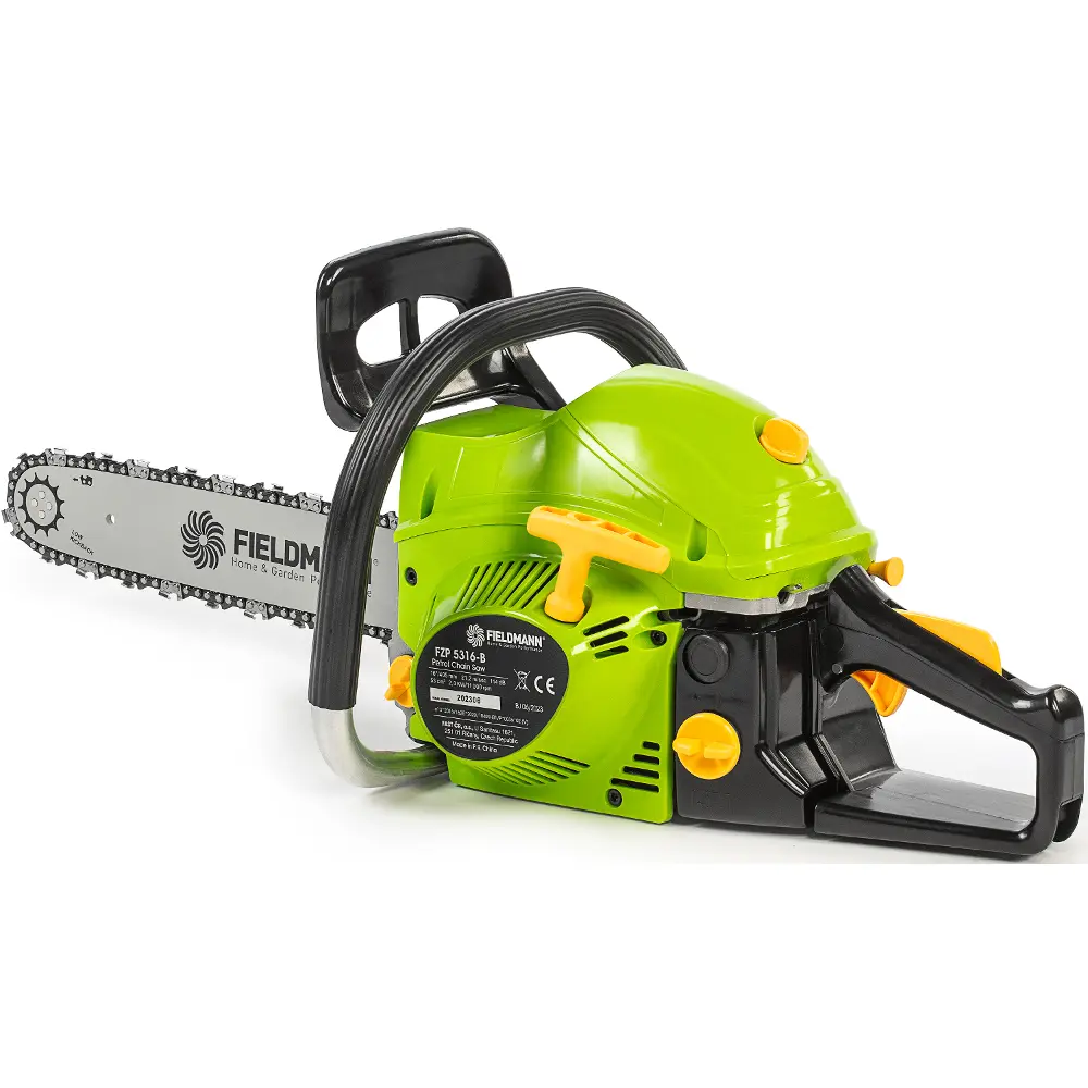 Benzynowa piła łańcuchowa Fieldmann FZP 5316-B z funkcją Easy Starter umożliwia łatwy i szybki rozruch.