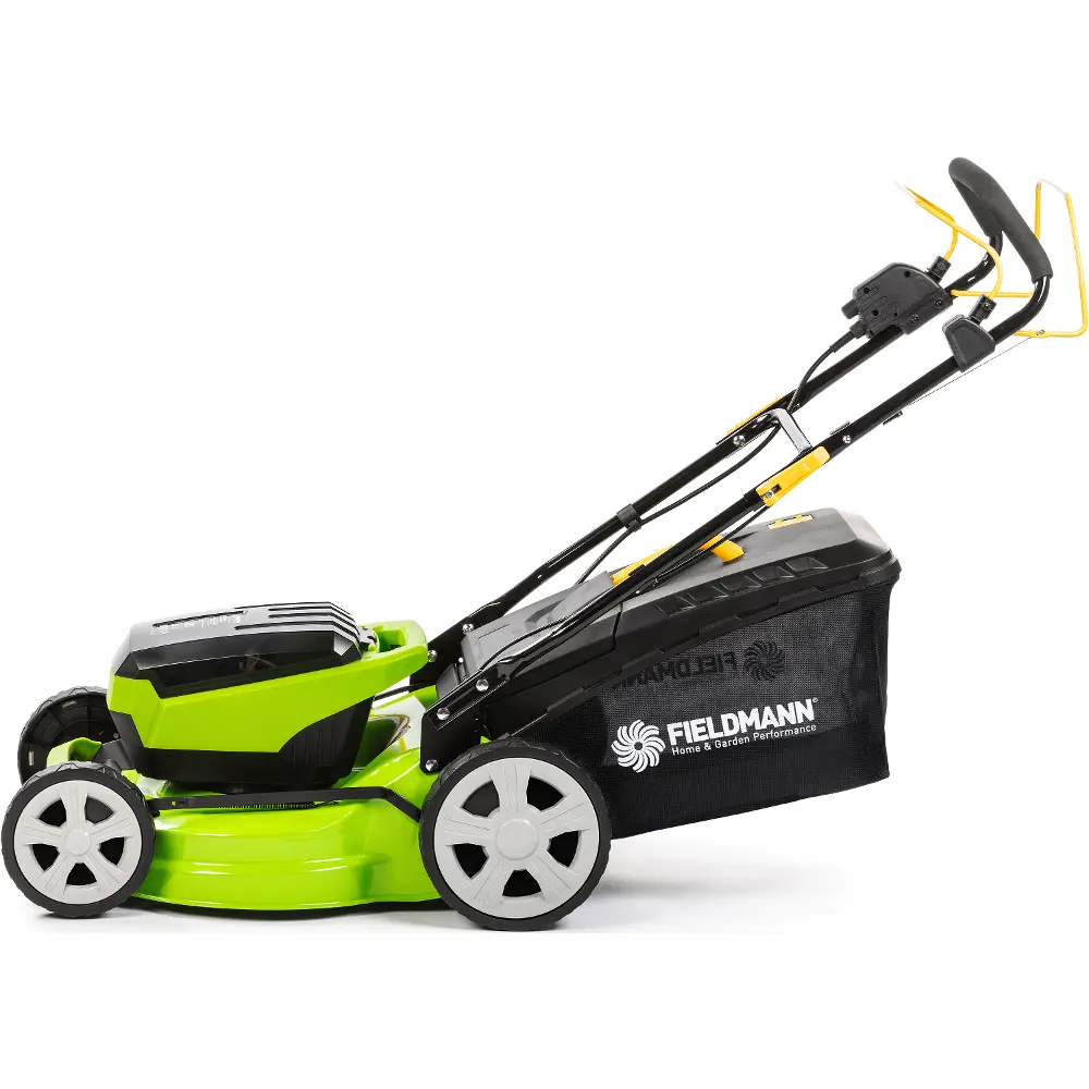 A Fieldmann FZR 70465-0 akkumulátoros felülős fnyíró saját hajtással van felszerelve a kényelmes fnyírás érdekében.
