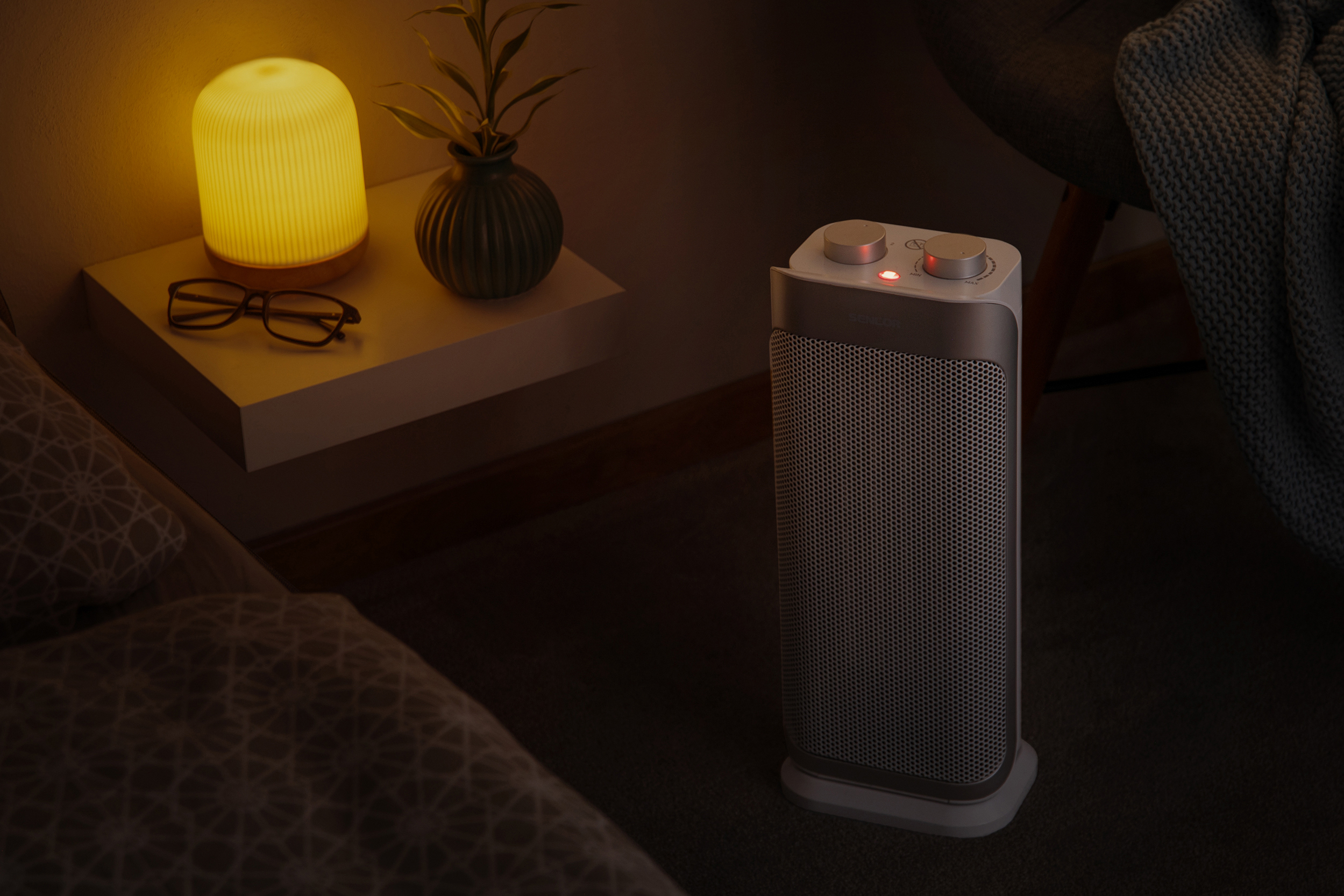 Sencor keramický ohrievač s osciláciou a termostatom SFH 8050SL