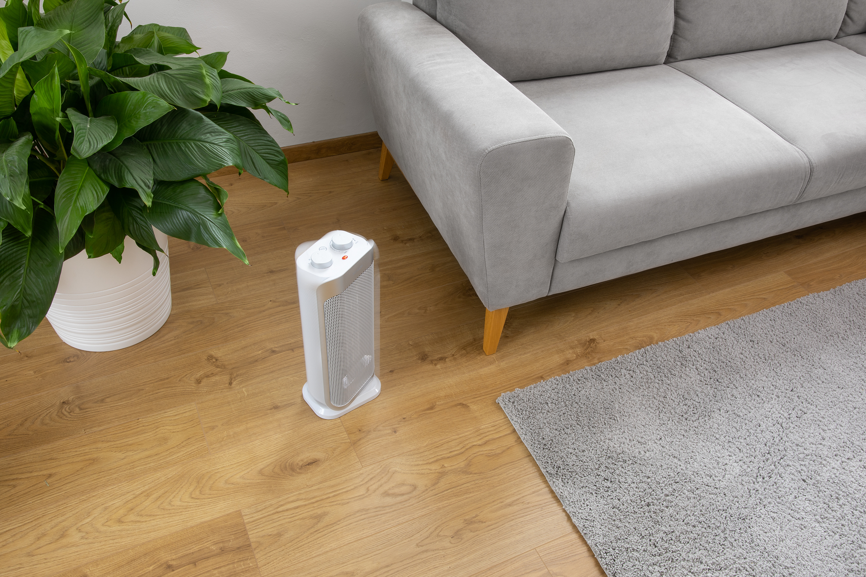 Sencor keramický ohrievač s osciláciou a termostatom SFH 8050SL