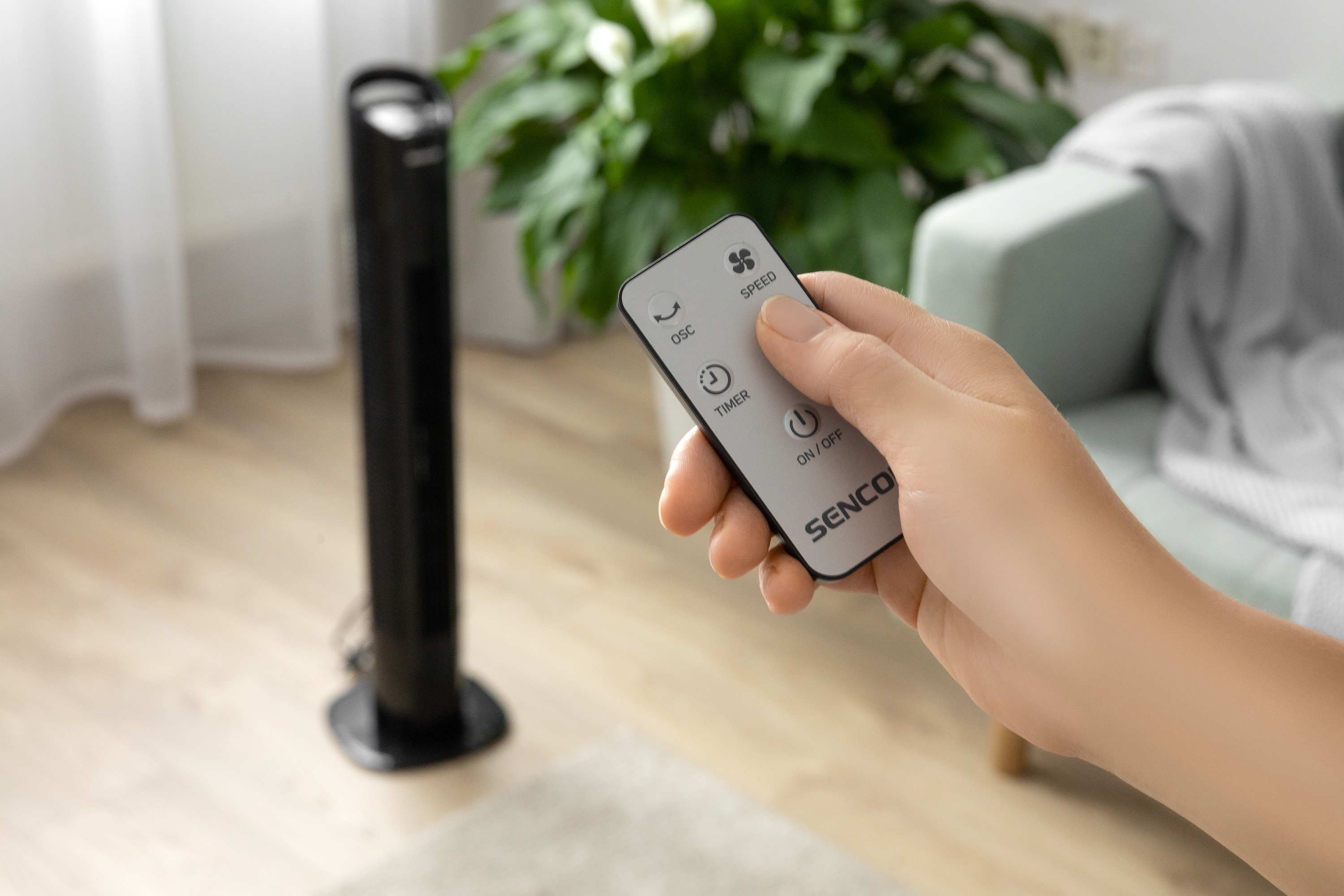 Sencor sloupový ventilátor SFT 3113BK