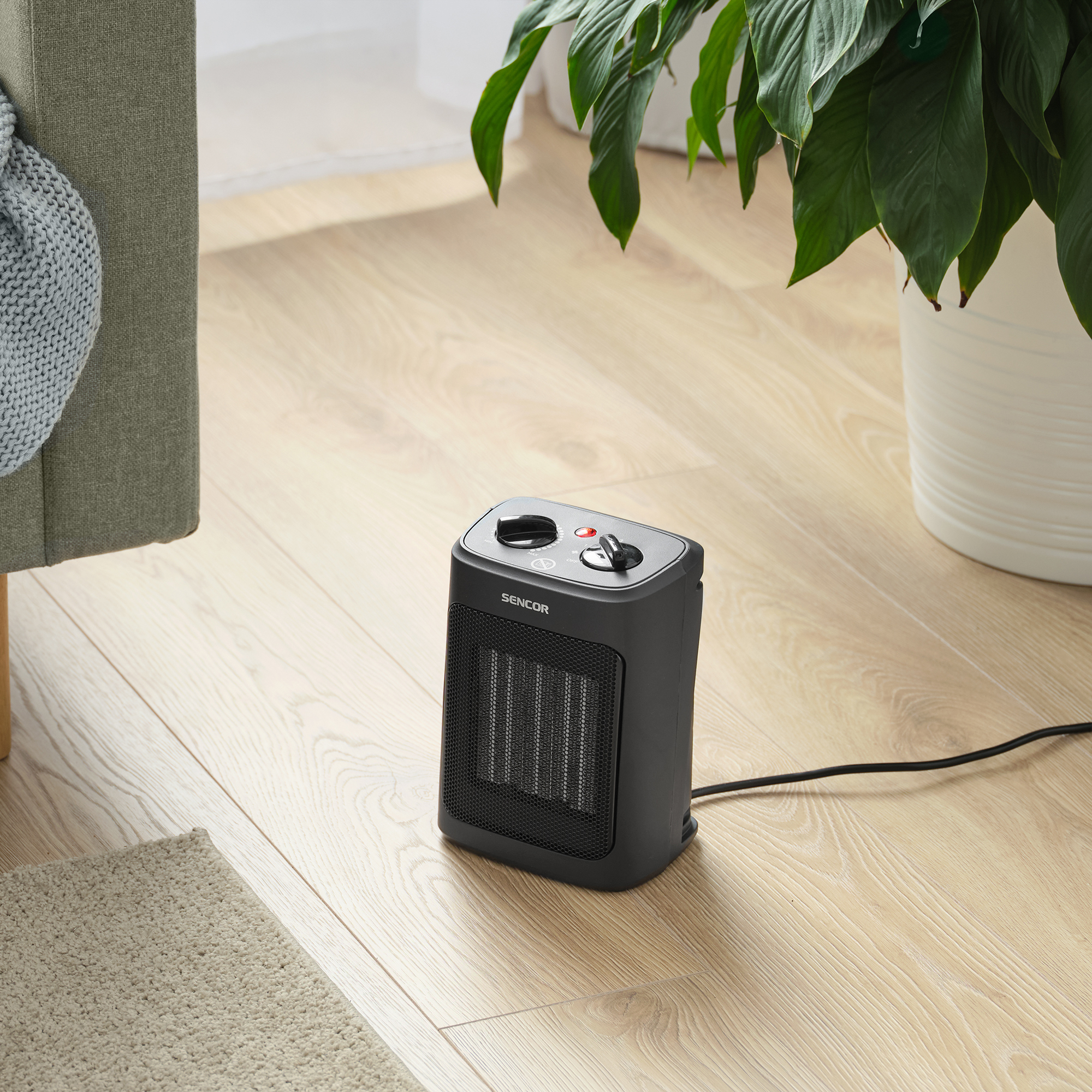 Sencor teplovzdušný ventilátor s ptc články SFH 7601BK