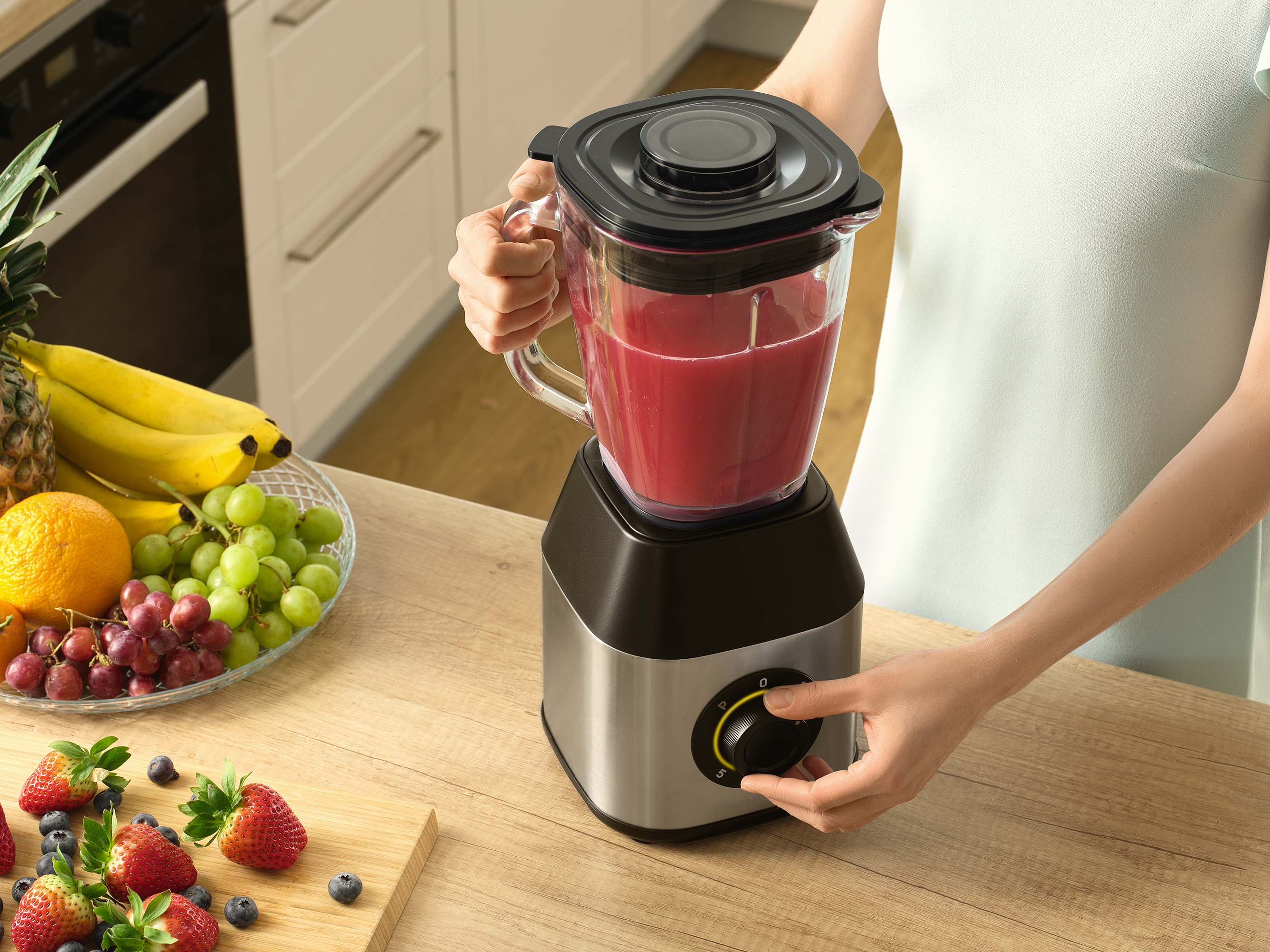 Sencor blender kielichowy ze szklanym dzbankiem SBL 4872BK