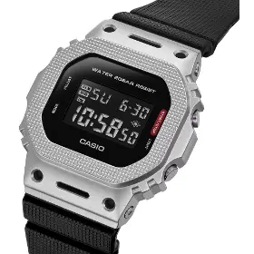 Náramkové hodinky - Casio GM-5600M-1ER - 3