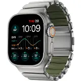 Nomad Stratos Natural Titanium/Forest Green Apple Watch 45/46/49mm