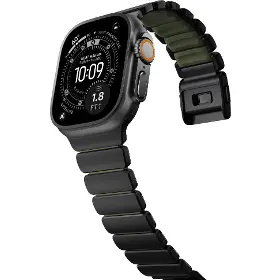 Řemínek na hodinky - Nomad Stratos Black Titanium/Forest Green Apple Watch 45/46/49mm - 9