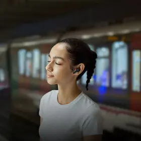 True Wireless sluchátka - Samsung Galaxy Buds3 FE Gray + Cashback 700 Kč - 15