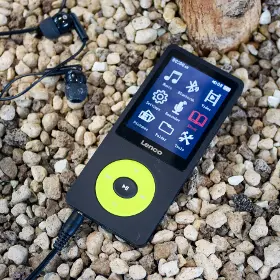 MP3/MP4 přehrávač - Lenco Xemio-860GN - 5