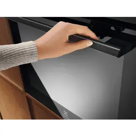 Vestavná trouba - Electrolux LOB9S3SZ - 3
