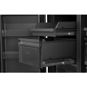 Americká lednice - Hisense RQ600P7SKE - 9