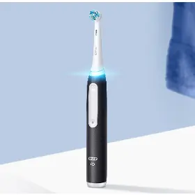 Oscilační zubní kartáček - Oral B iO3 Black/Blue Duo Edition - 2