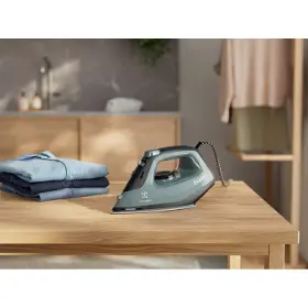 Naparovacia žehlička - Electrolux E5SI2-6OG - 3