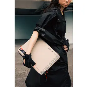 Pouzdro pro notebook - Skinarma Fardel Laptop Sleeve 14" Beige - 4