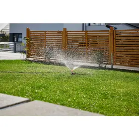 Kruhový rozstrikovač - Gardena Zavlažovač rozprašovací - 2