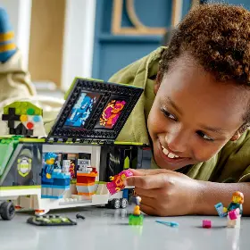 Stavebnice - LEGO ® 60388 Herný turnaj v kamióne - 6