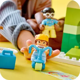 Stavebnice - LEGO ® 10992 Life At The Day-Care Cen - 3