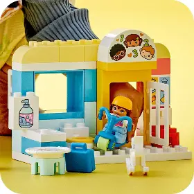 Stavebnice - LEGO ® 10992 Life At The Day-Care Cen - 4