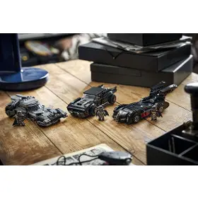 Stavebnice - LEGO ® 76332 Batman: Batmobil - 10