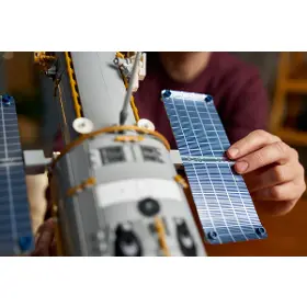 Stavebnice - LEGO ® 11382 Hubblov vesmírny ďalekohľad - 9